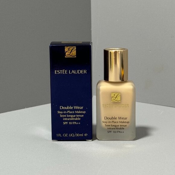 Estee Lauder Other - Estée Lauder Dw Foundation
